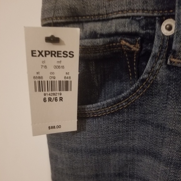 Express Jeans - Picture 2 of 4